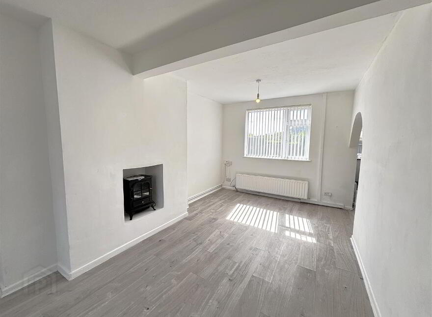 678 Oldpark Road, Belfast, BT14 6QN