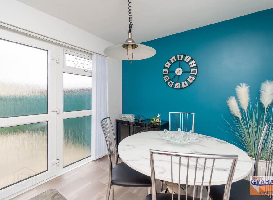 51 Manor Park, Lisburn, BT28 1EZ