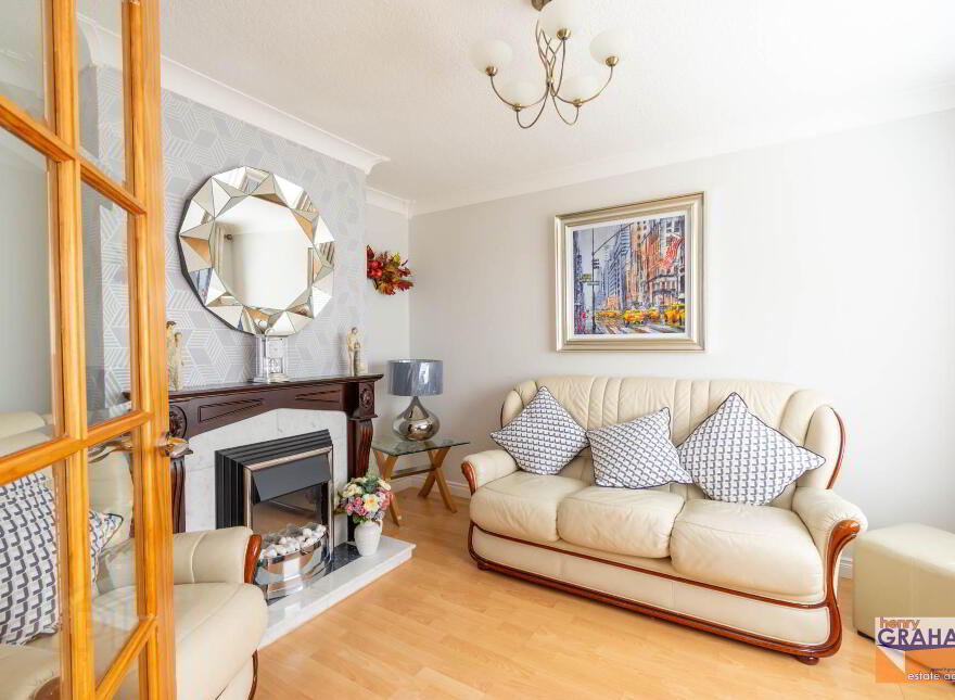 51 Manor Park, Lisburn, BT28 1EZ
