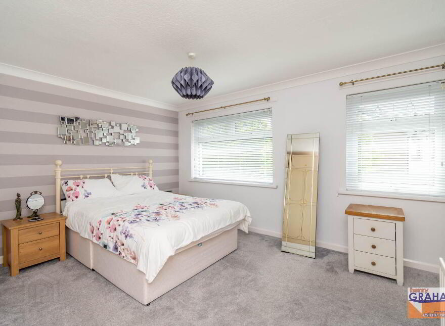51 Manor Park, Lisburn, BT28 1EZ