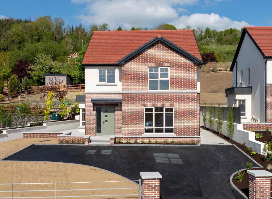 Oakwood, Swellan Park, Cavan Town, H12T0F9 photo