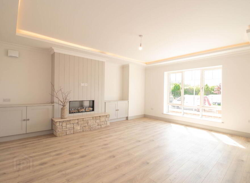 Oakwood, Swellan Park, Cavan Town, H12T0F9