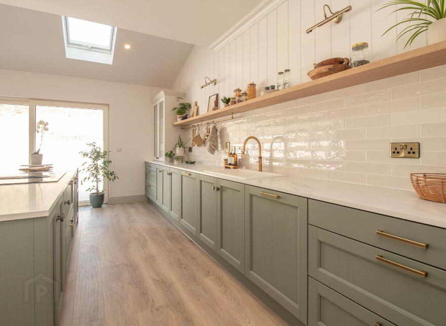 Oakwood, Swellan Park, Cavan Town, H12T0F9