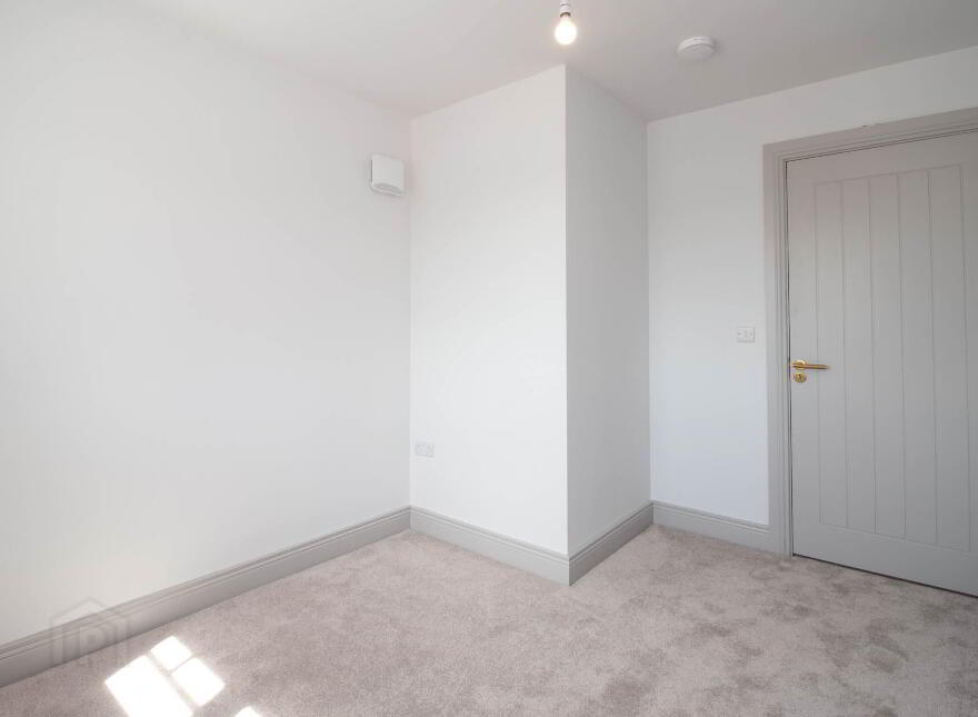 Oakwood, Swellan Park, Cavan Town, H12T0F9