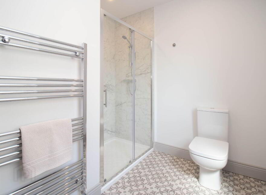 Oakwood, Swellan Park, Cavan Town, H12T0F9