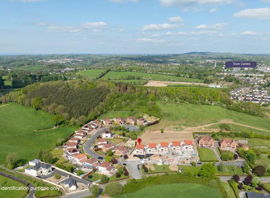 Oakwood, Swellan Park, Cavan Town, H12T0F9