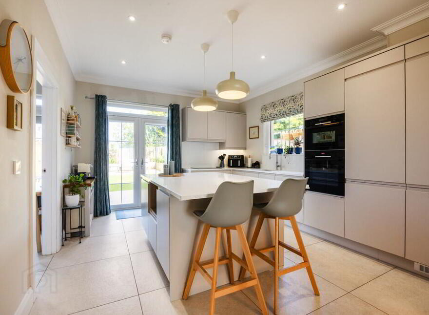 172 Finaghy Road South, Upper Malone Road, Belfast, BT10 0DH