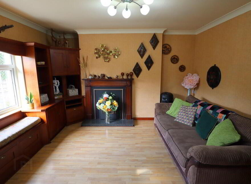 6 Laburnum Turret, North Road, Drogheda
