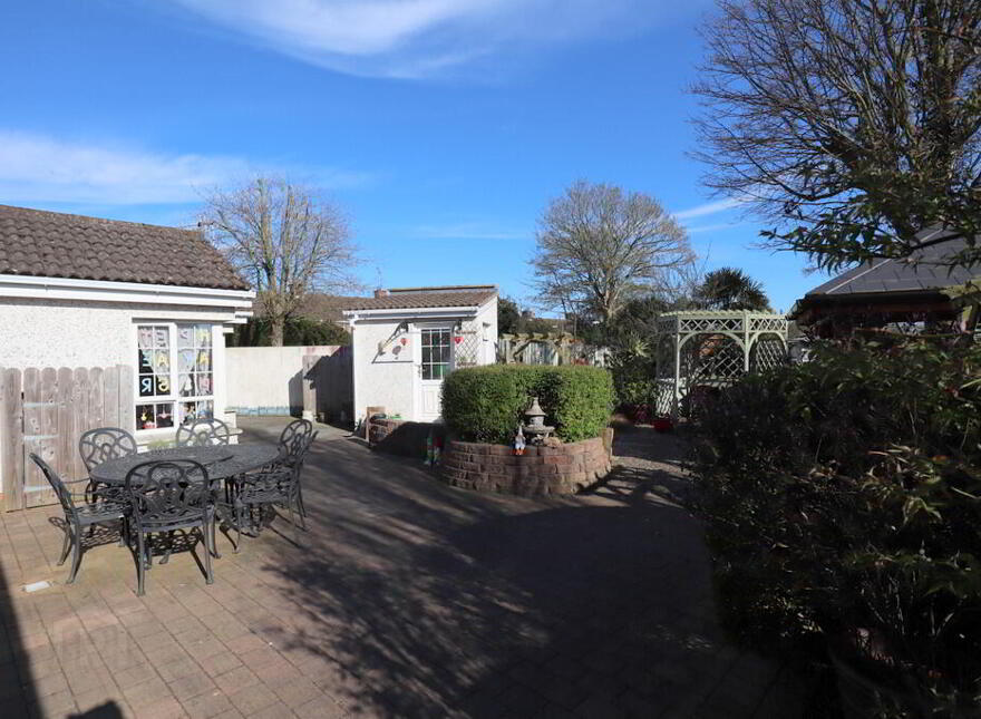 6 Laburnum Turret, North Road, Drogheda