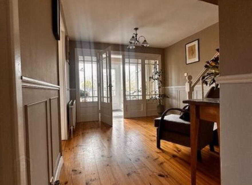 Ardrinane House, Lower Main Street, Annascaul, Anascaul, V92F792