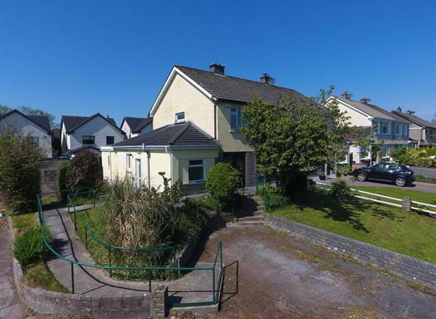 7 Coolroe Heights, Ballincollig