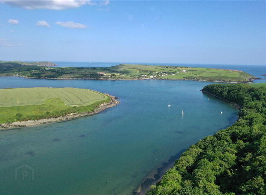Nohoval Cove, Kinsale
