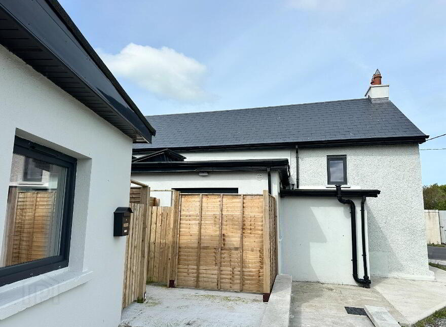 Apartments 1 - 4, 11-12 Barrack Street, Goresbridge, R95XFN8