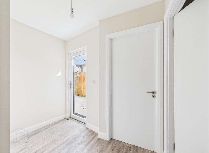 Apartments 1 - 4, 11-12 Barrack Street, Goresbridge, R95XFN8