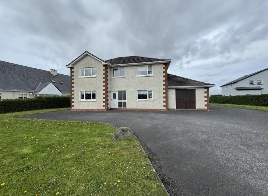 Casa Mar, Main Street, Enniscrone, F26E678 photo