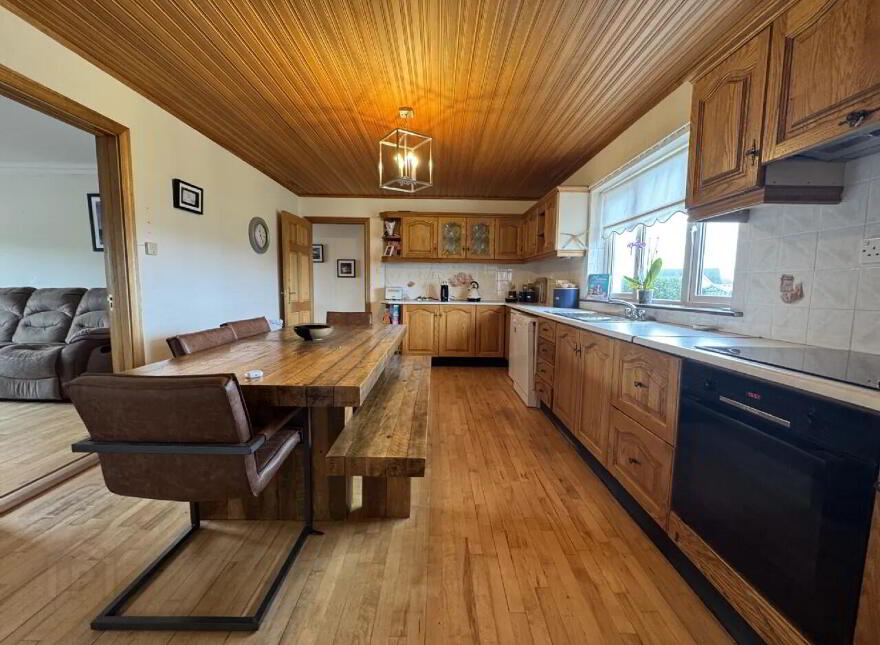 Casa Mar, Main Street, Enniscrone, F26E678