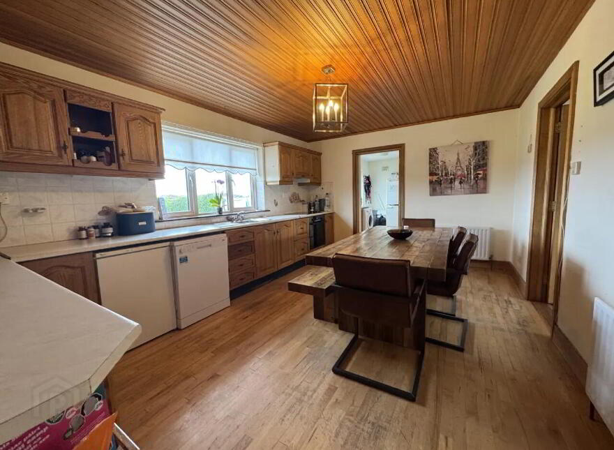 Casa Mar, Main Street, Enniscrone, F26E678