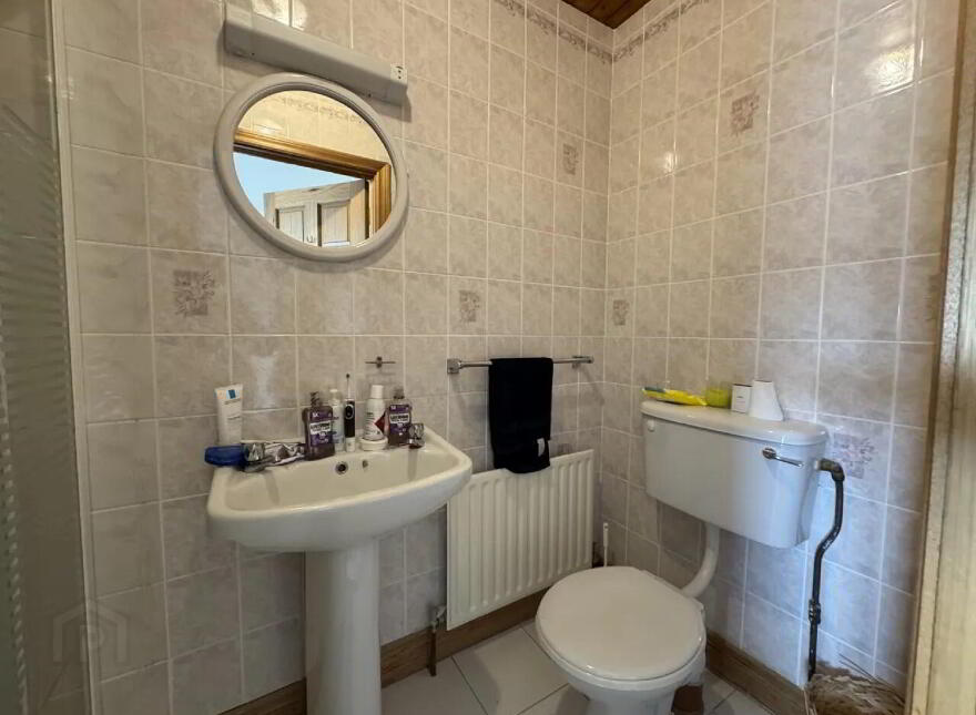 Casa Mar, Main Street, Enniscrone, F26E678