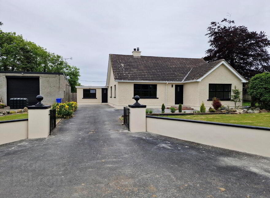 191 Clonmore Road, Dungannon, BT71 6HX photo