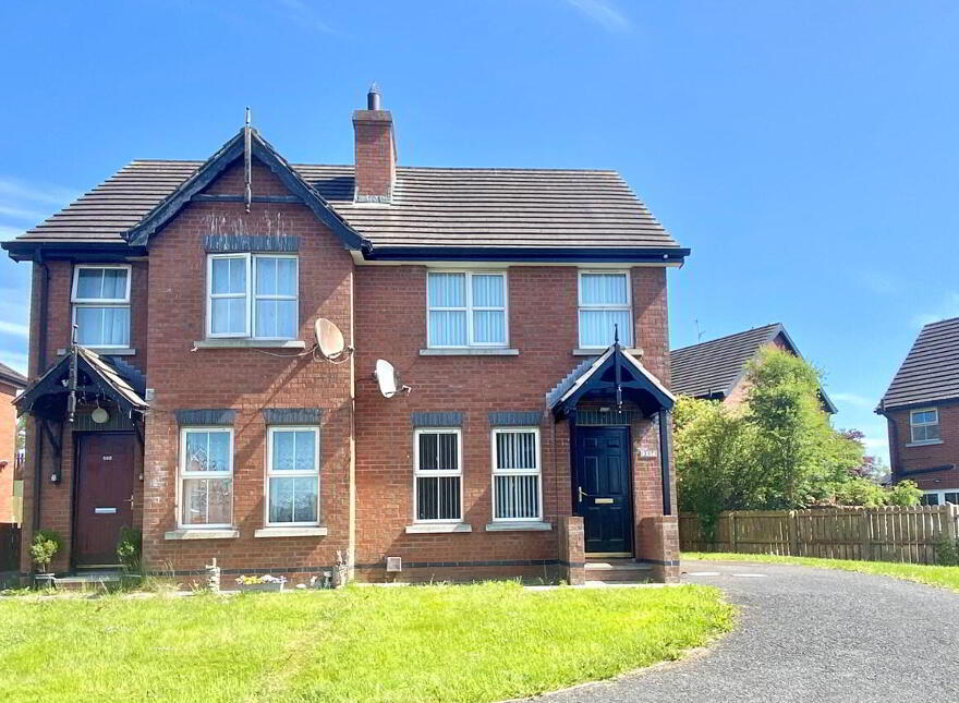 107 Carnreagh, Craigavon, BT64 3AL photo