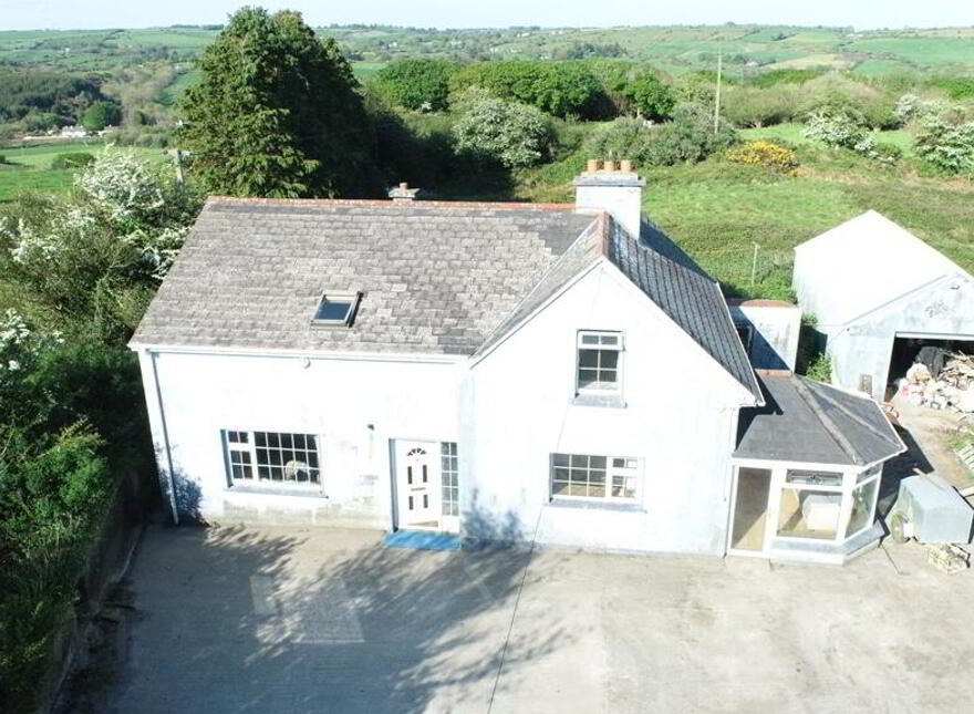 Castlelands, Enniskeane, Ballineen, P47A378