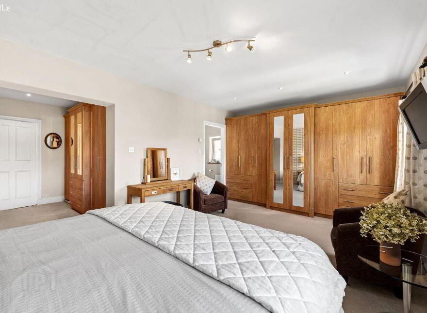 Dun Angus, 7 Bishopstown Avenue West, Model Farm Road, Wilton, Cork