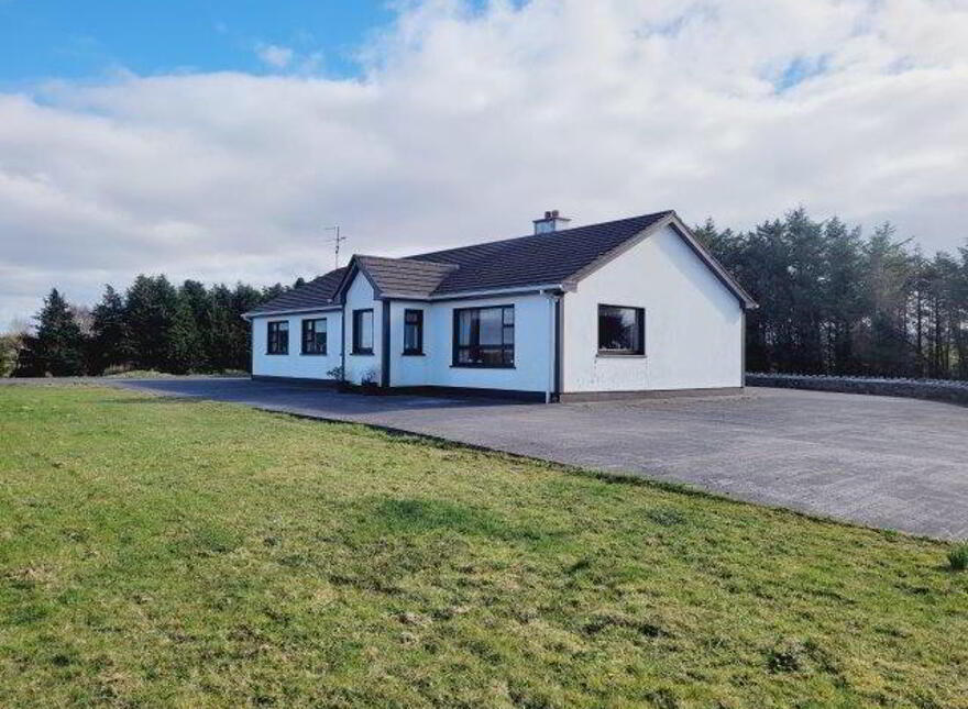 Uragh, Tullaghan, Kinlough, F91H5R6 photo