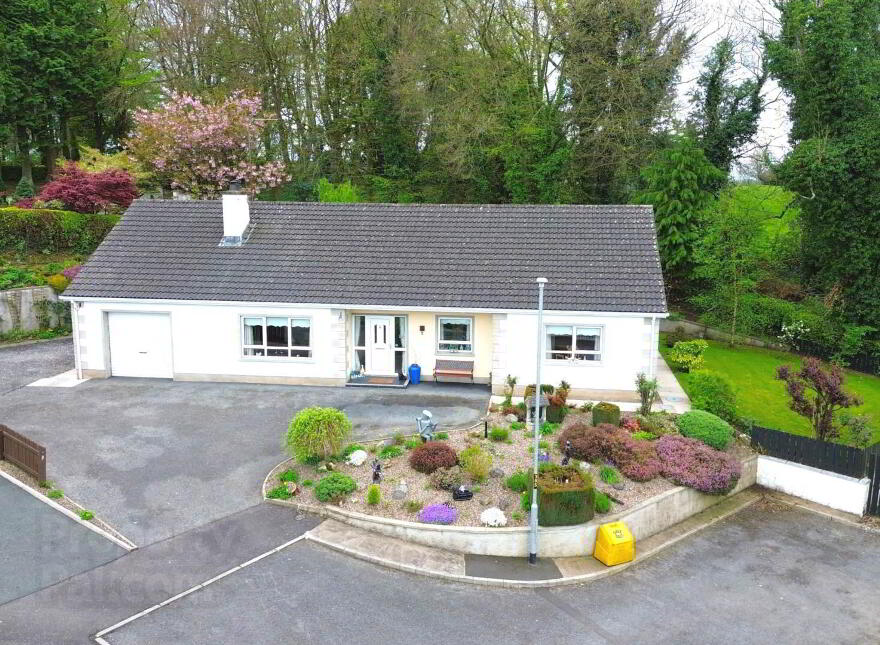 3 Willand Close, Fivemiletown, BT75 0QR photo