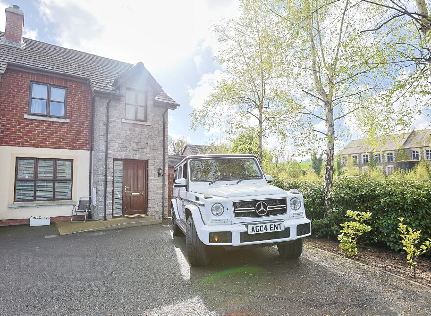 38 Glebe Hill Manor, Tandragee, Craigavon, BT62 2GA photo