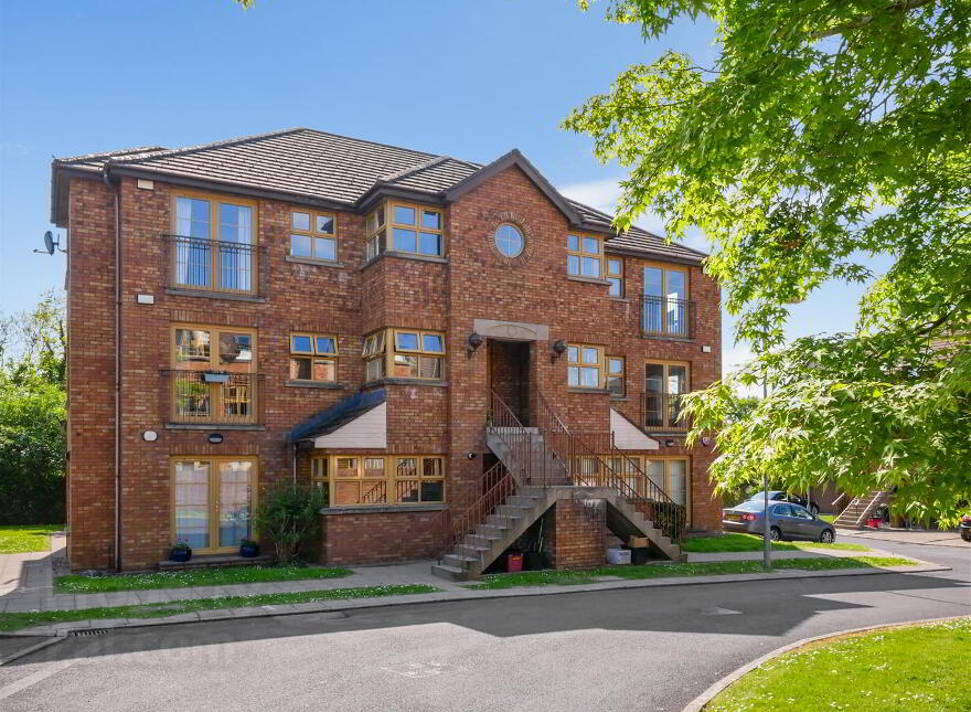 15 Forest Grove, Newtownbreda Road, Belfast, BT8 6AR photo