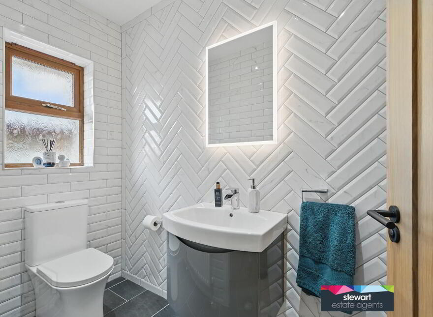 3 Kinallen Road, Dromore, Dromara, BT25 2NL