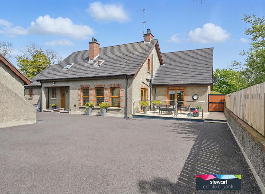 3 Kinallen Road, Dromore, Dromara, BT25 2NL