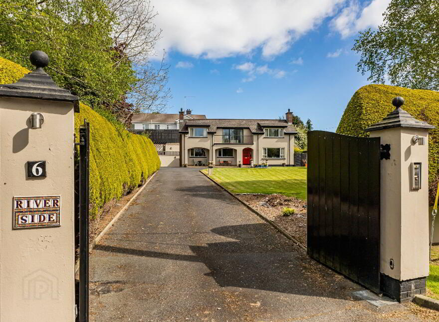 River Side, 6 Smalls Road, Warrenpoint, Newry, BT34 3PL