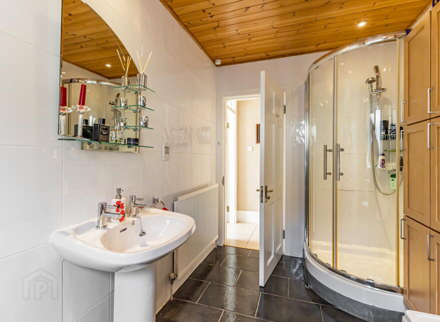 River Side, 6 Smalls Road, Warrenpoint, Newry, BT34 3PL