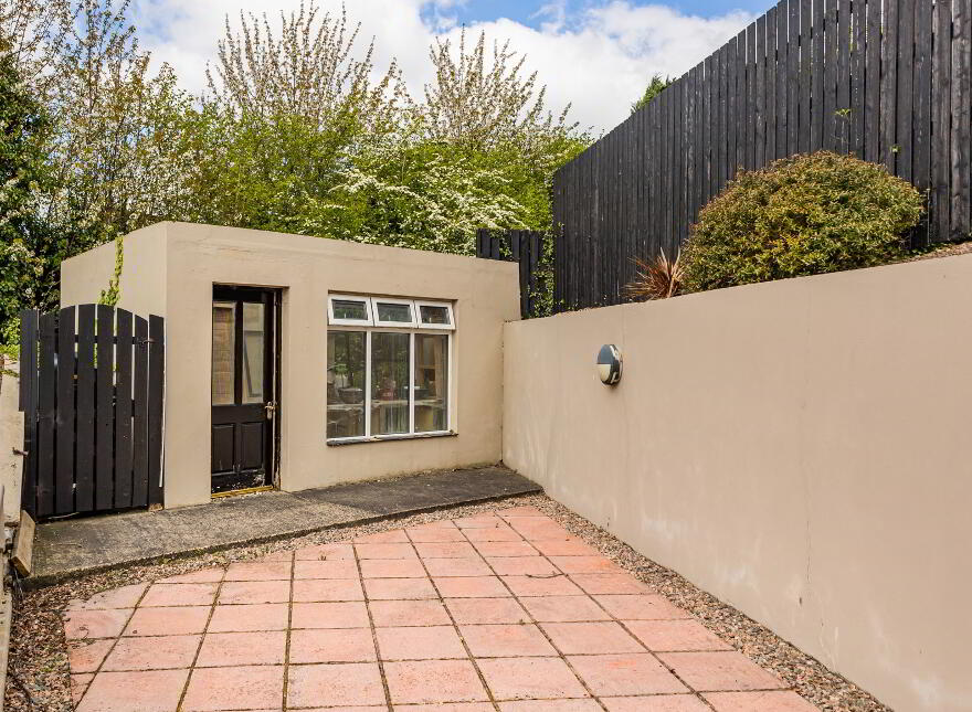 River Side, 6 Smalls Road, Warrenpoint, Newry, BT34 3PL