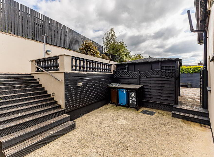 River Side, 6 Smalls Road, Warrenpoint, Newry, BT34 3PL