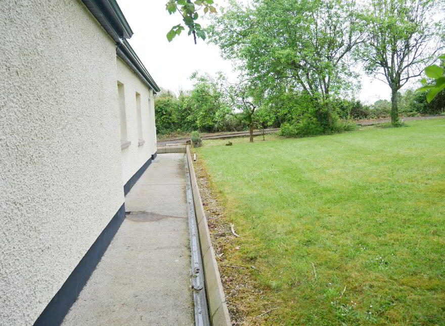 12 Drumhirk Road, Lisbellaw, BT94 5LD