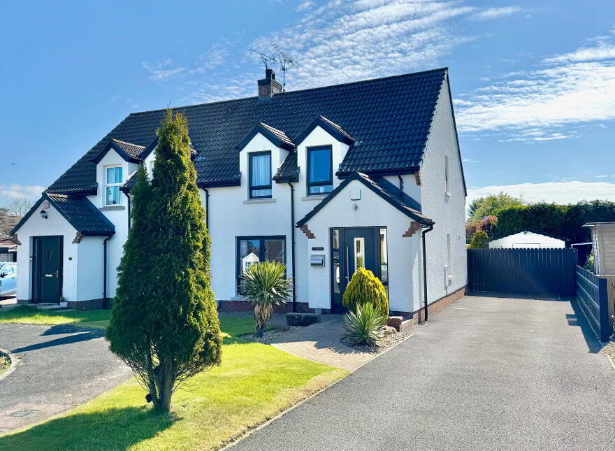17 Clonsilla Drive, Macosquin, Coleraine, BT51 4NX photo