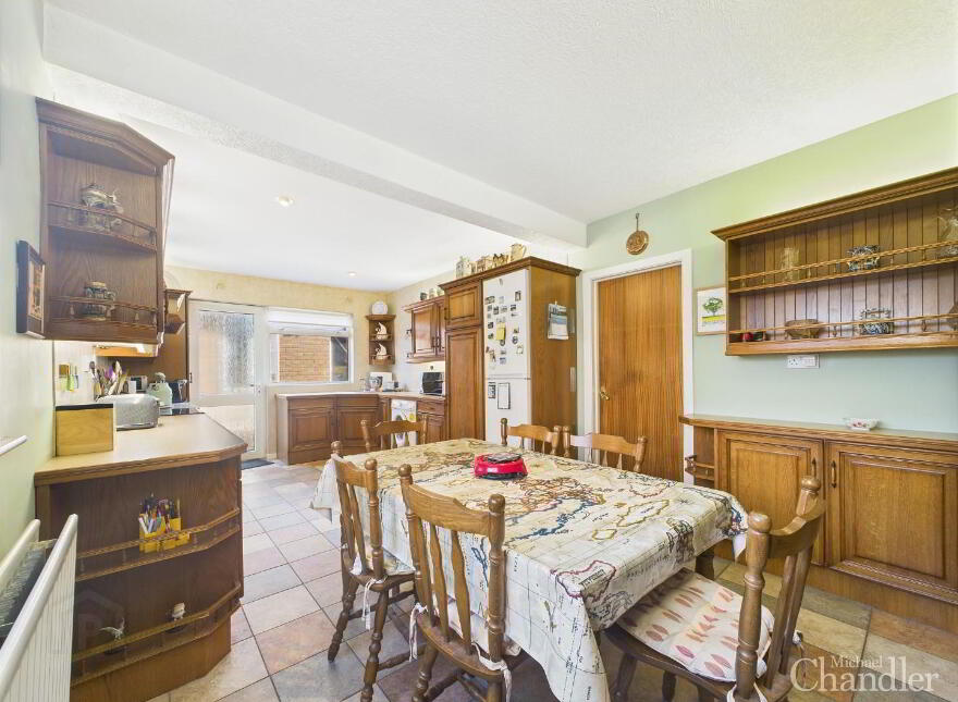 35 Glenholm Crescent, Belfast, BT8 6LT