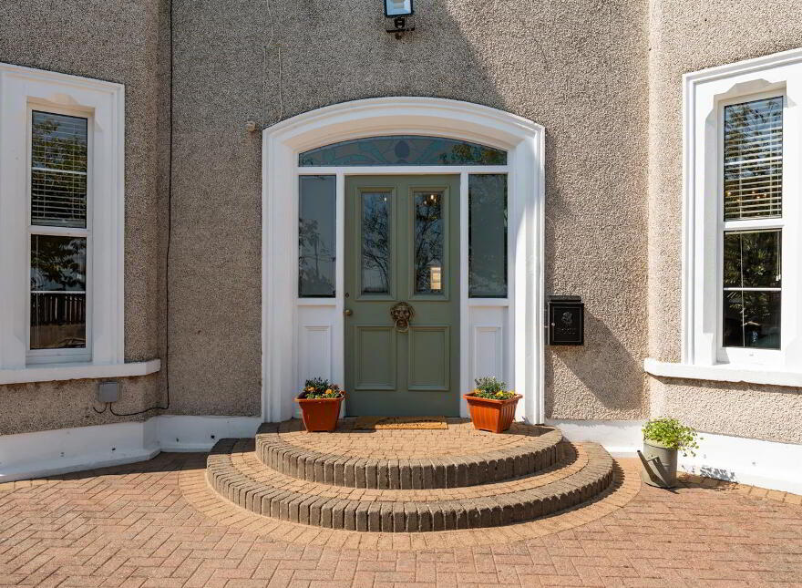 24 Woodburn Road, Carrickfergus, BT38 8PX