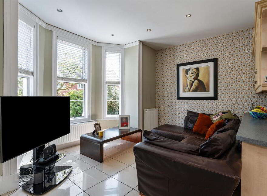 24 Woodburn Road, Carrickfergus, BT38 8PX