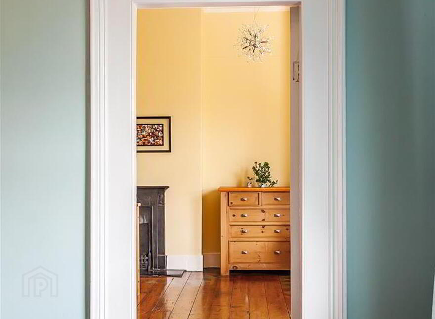24 Woodburn Road, Carrickfergus, BT38 8PX