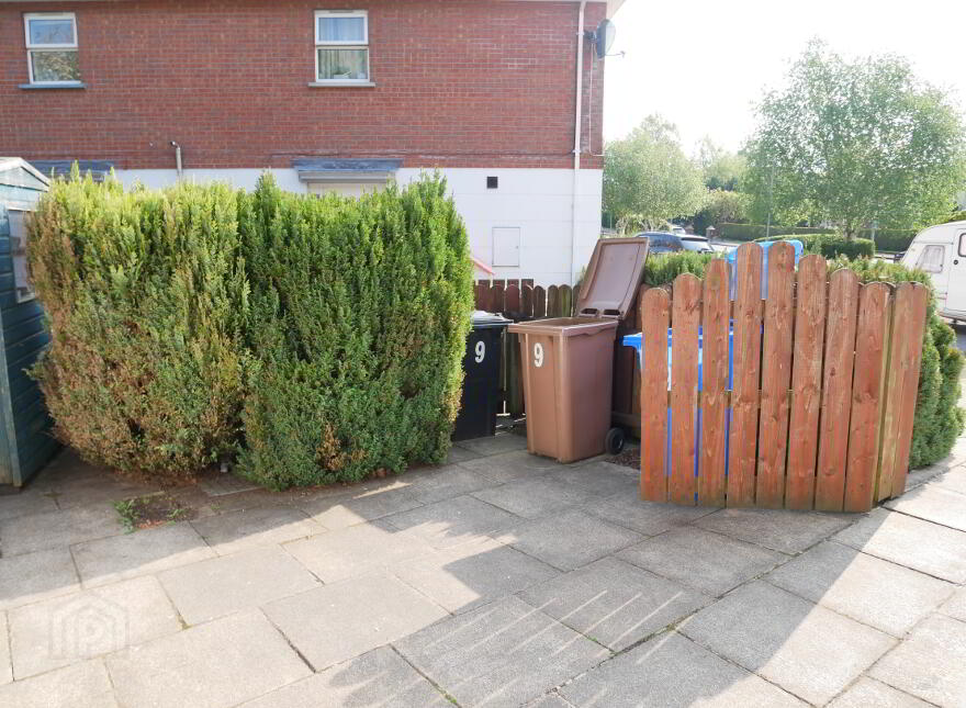 9 Tonystick Mews, Enniskillen, BT74 6FD