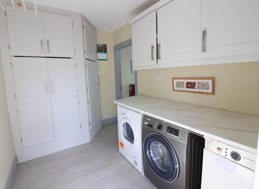Carrowlustraun, Moycullen, H91DX8P