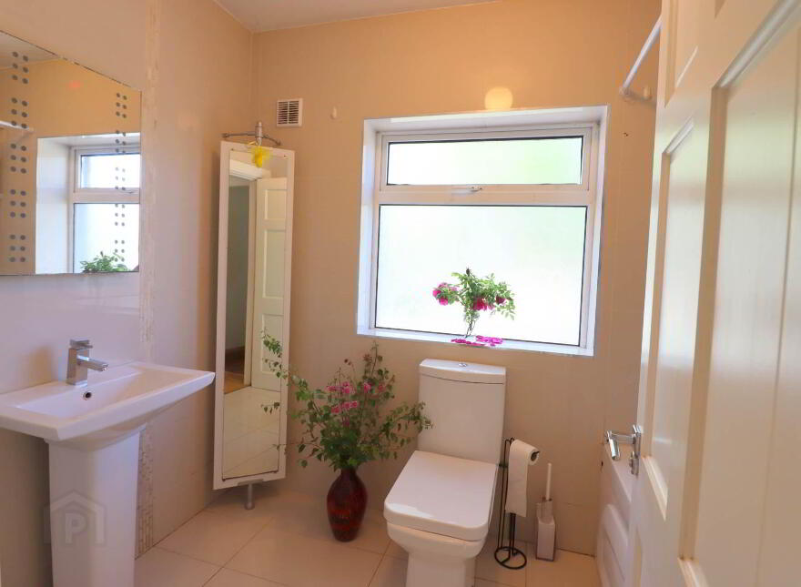 Carrowlustraun, Moycullen, H91DX8P