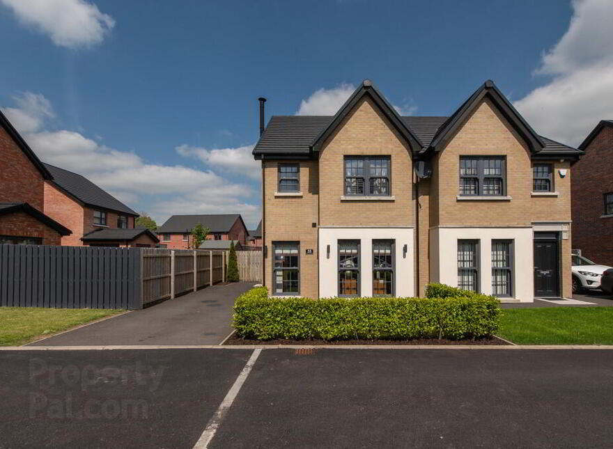 35 Cottonmill Green, Newtownabbey, BT36 4AX photo