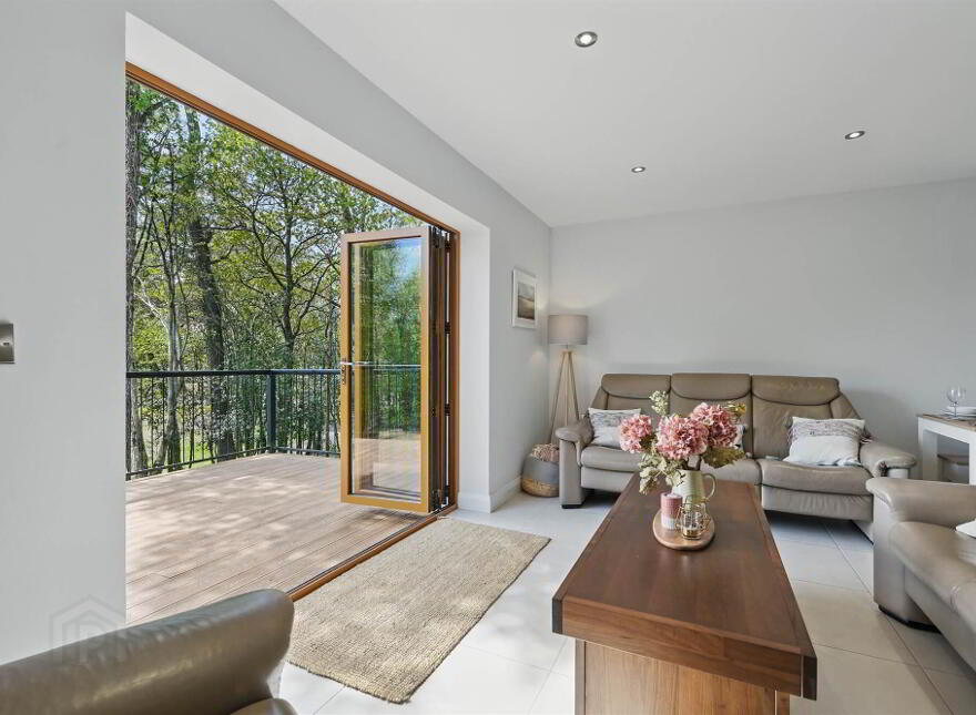 7 Waters Edge, Belleek, Enniskillen, BT93 2EH