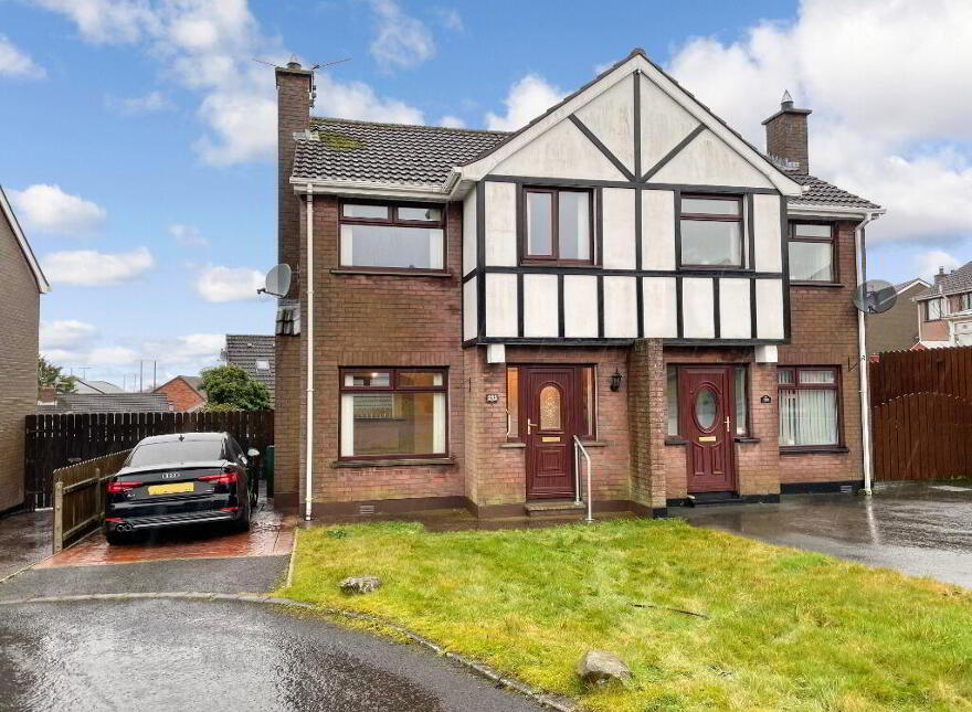 232 Killowen Grange, Lisburn, BT28 3JG photo