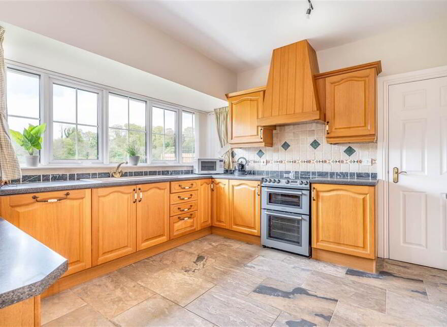 7 Shellinghill Lane, Cullybackey, BT42 1FX