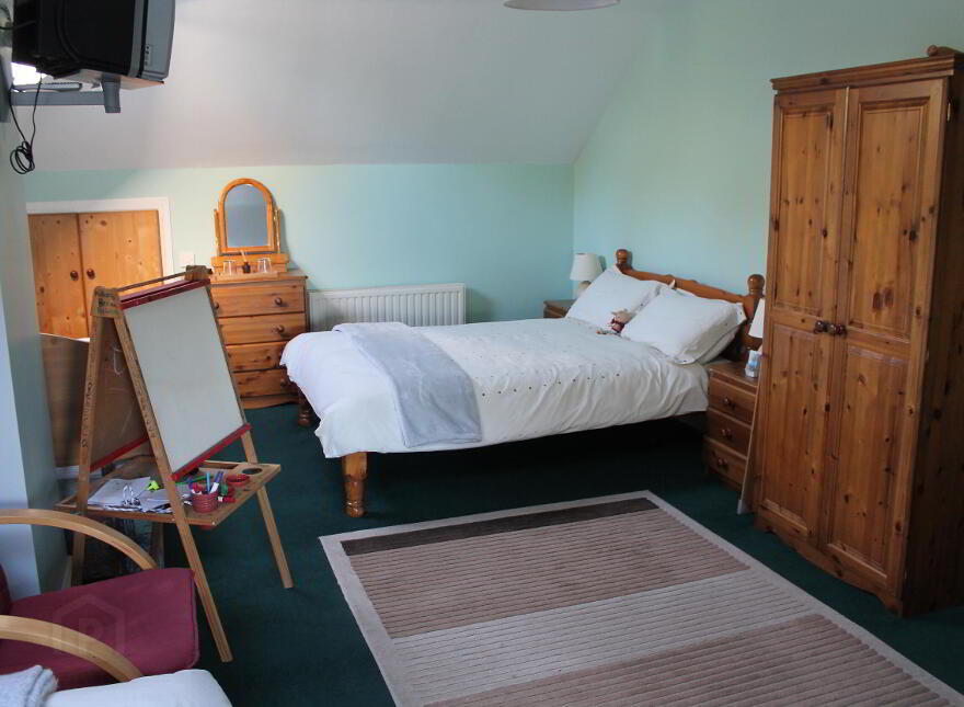 Barony House, The Meelaghans, Tullamore, Offaly, R35H7T2
